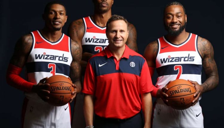 Bradley Beal, Dwight Howard, John Wall y Scott Brooks. (Washington)