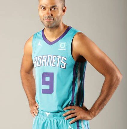 TonyParker. (Charlotte)